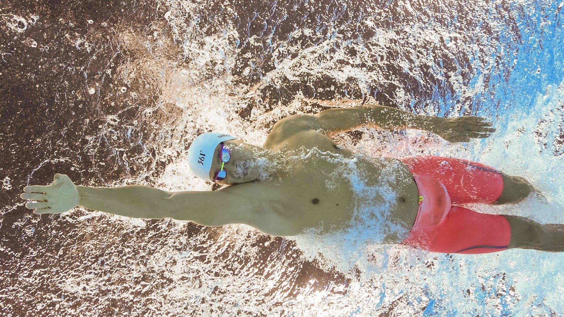 能攻能防!杰伦威半场全能表现统治攻防 6+5+6填满数据栏